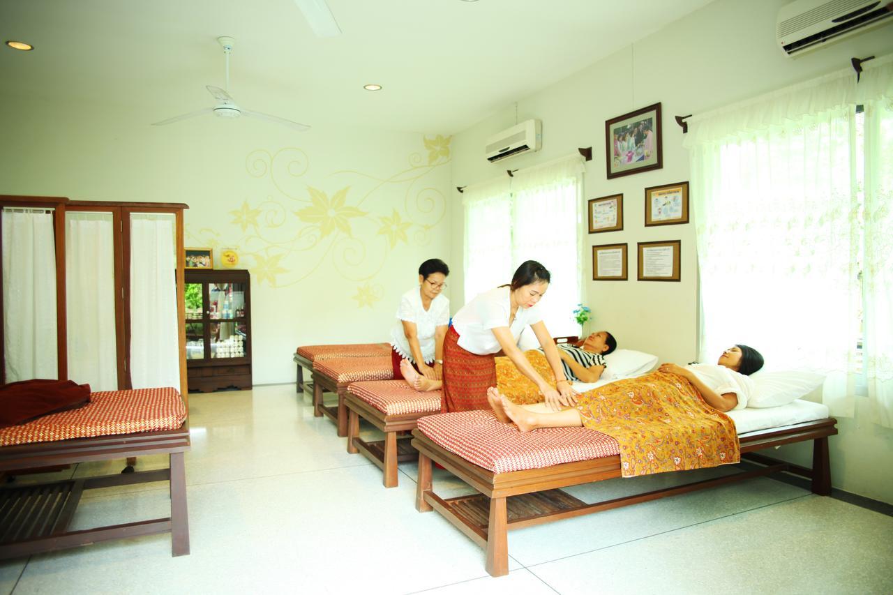 Hatthatara Resort Samut Songkhram Exterior foto